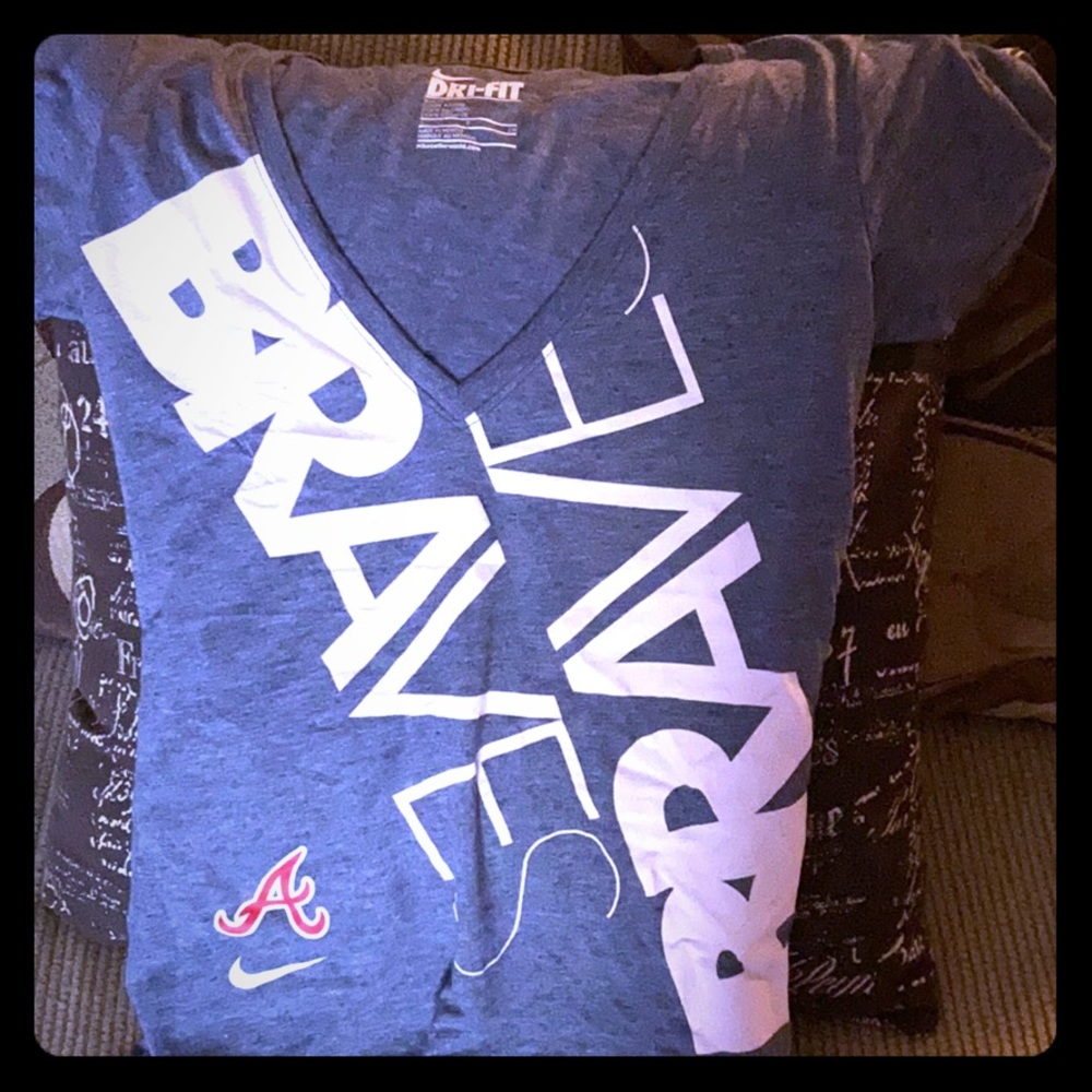 Dri Fit Nike Atl Braves top